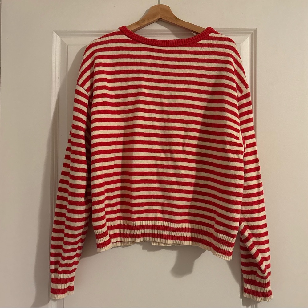 THE "I CAN'T BELIEVE IT'S NOT VINTAGE" CREWNECK - PATTERNED